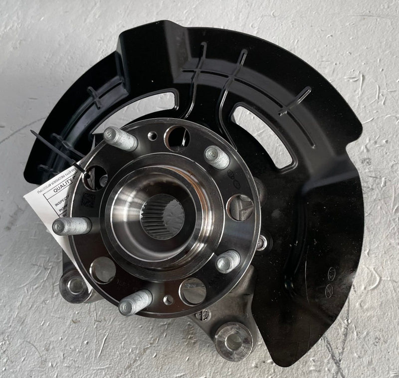 Load image into Gallery viewer, 2021-2026 HYUNDAI SANTA FE FRONT LEFT SIDE SPINDLE KNUCKLE W/BEARING HUB #112845
