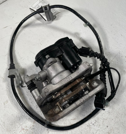 23-26 HONDA HR-V REAR LEFT DRIVER SIDE DISC BRAKE CALIPER W/ ABS SENSOR