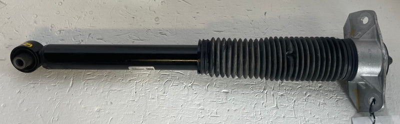 Load image into Gallery viewer, 24-26 HYUNDAI SANTA FE FWD REAR LEFT OR RIGHT SHOCK STRUT ABSORBER 2.5L # 112107

