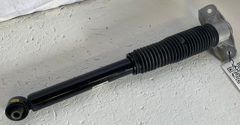 Load image into Gallery viewer, 24-26 HYUNDAI SANTA FE FWD REAR LEFT OR RIGHT SHOCK STRUT ABSORBER 2.5L # 112107
