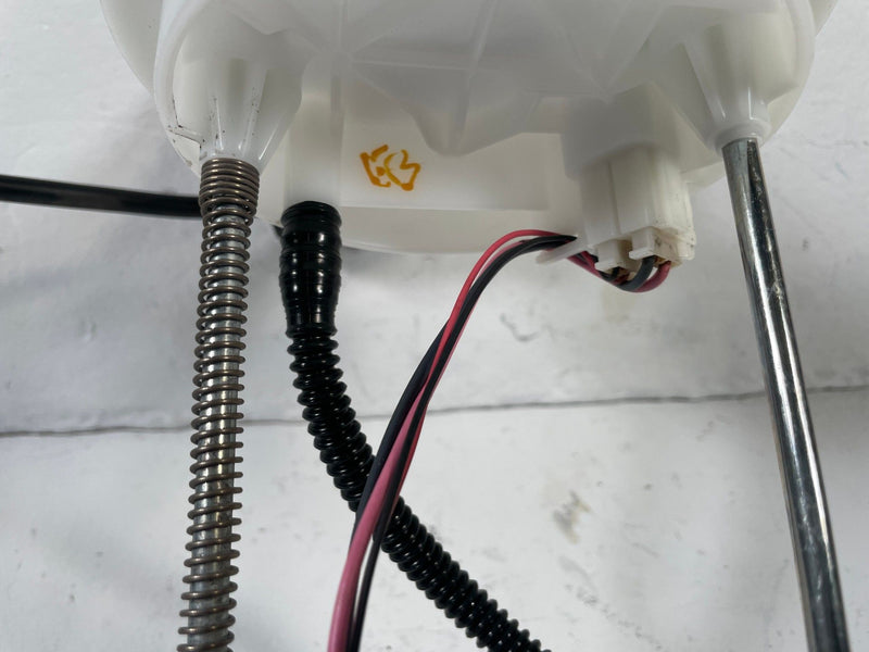 Load image into Gallery viewer, 2019-2025 HONDA PASSPORT FUEL GAS TANK PUMP SENDING UNIT KA292100-7173 # 107889
