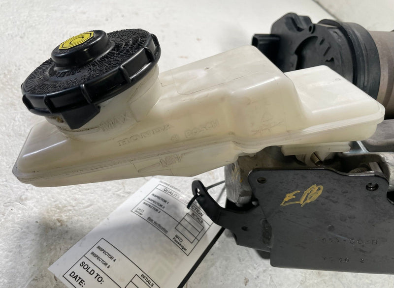 Load image into Gallery viewer, 23-24 HONDA HR-V FWD POWER MASTER BRAKE BOOSTER W/ MASTER CYLINDER 2.0L # 108033
