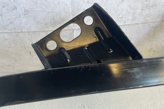 15-25 FORD MUSTANG CONVERTIBLE REAR LEFT SUBFRAME SUPPORT BRACE BRACKET