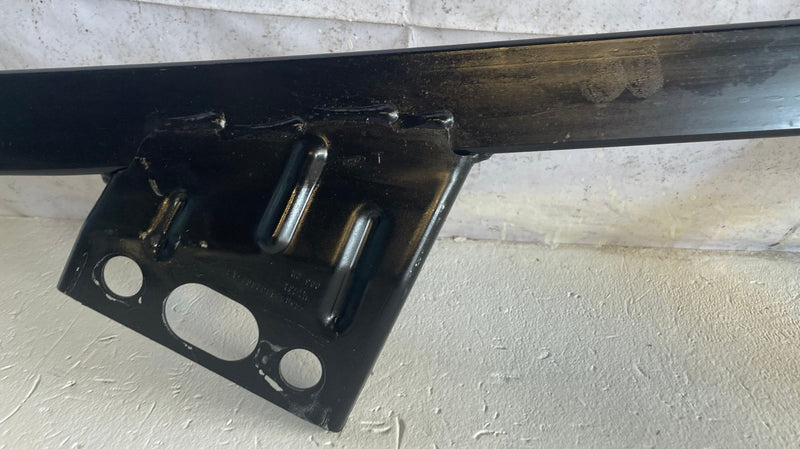 Load image into Gallery viewer, 15-25 FORD MUSTANG CONVERTIBLE REAR LEFT SUBFRAME SUPPORT BRACE BRACKET # 113529
