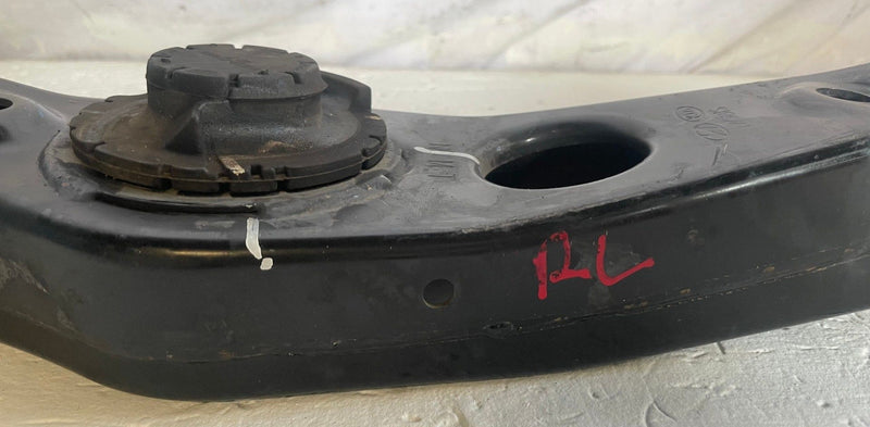 Load image into Gallery viewer, 2024-2026 HYUNDAI SANTA FE FWD REAR LEFT LOWER CONTROL ARM SPRING PERCH # 112108
