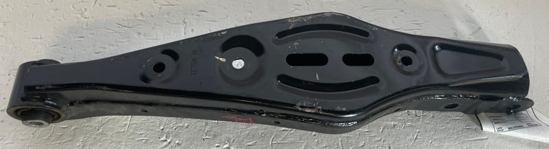Load image into Gallery viewer, 2024-2026 HYUNDAI SANTA FE FWD REAR LEFT LOWER CONTROL ARM SPRING PERCH # 112108
