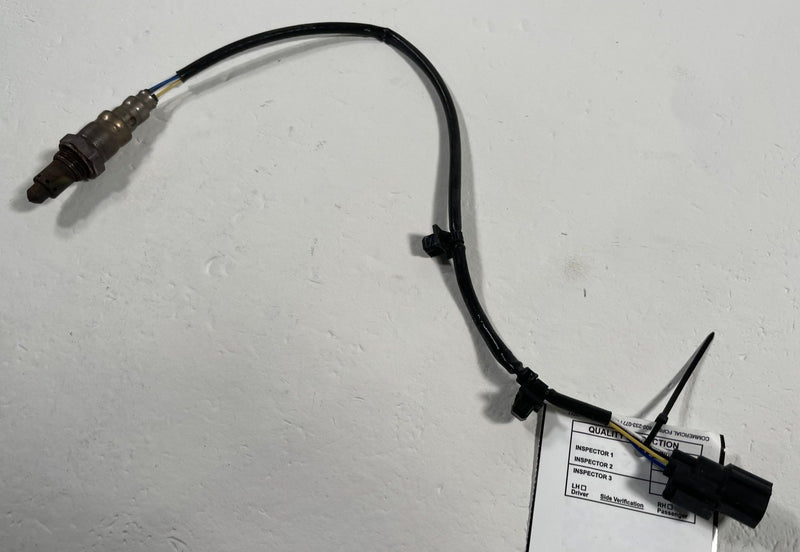 Load image into Gallery viewer, 2019 - 2025 HONDA PASSPORT ENGINE REAR RIGHT LAMBDA O2 OXYGEN SENSOR # 113364
