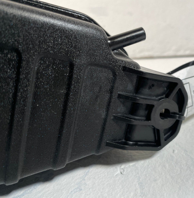 Load image into Gallery viewer, 19-25 HYUNDAI PALISADE RADIATOR COOLANT RESERVOIR RECOVERY TANK BOTTLE # 109359
