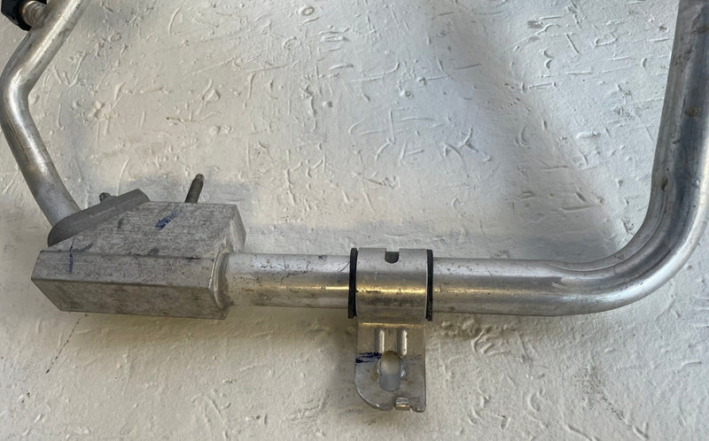 Load image into Gallery viewer, 18-23 FORD MUSTANG AC AIR CONDITIONER HOSE PIPE LINE 2.3L JR3B-19E881-AD #113510
