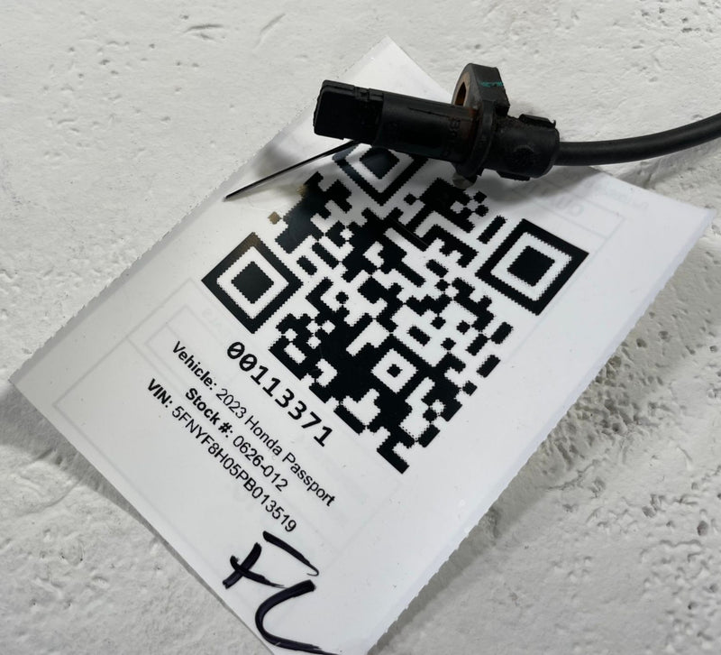 Load image into Gallery viewer, 2019- 2025 HONDA PASSPORT FRONT LEFT DRIVER SIDE ABS WHEEL SPEED SENSOR # 113371
