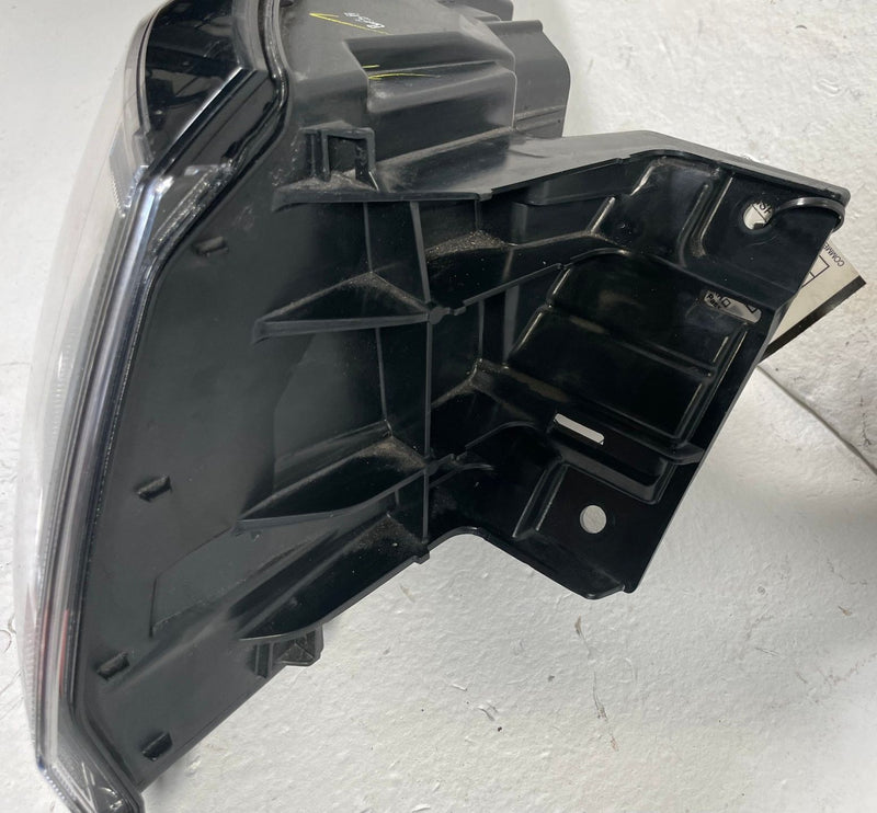 Load image into Gallery viewer, 2023 - 2026 HONDA HR-V REAR LEFT DRIVER SIDE OUTER TAILLIGHT LAMP # 108053
