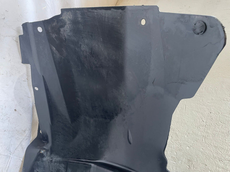 Load image into Gallery viewer, 2018-2023 FORD MUSTANG FRONT RIGHT SIDE FENDER LINER SPLASH GUARD SHIELD #113519
