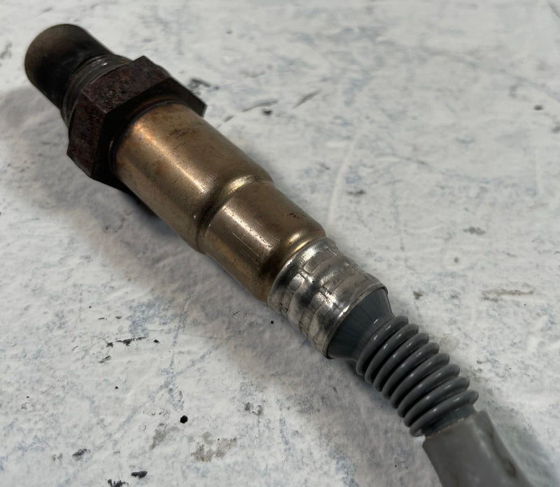 Load image into Gallery viewer, 20-25 HYUNDAI PALISADE FRONT LEFT UPPER EXHAUST LAMBDA O2 OXYGEN SENSOR # 109338
