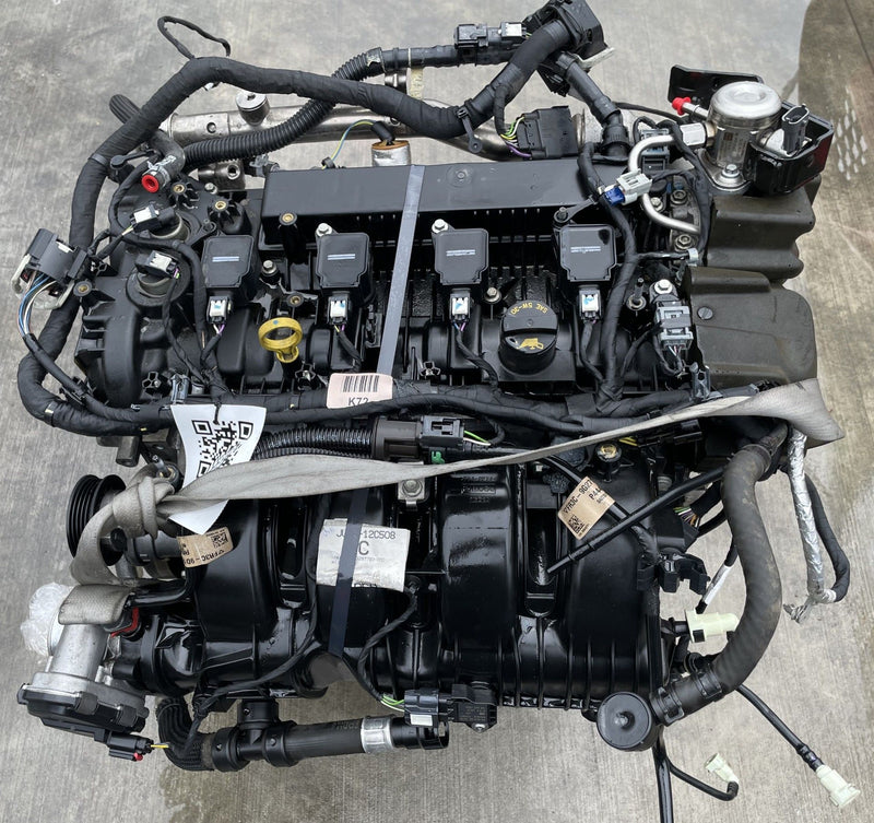 Load image into Gallery viewer, FORD MUSTANG ECOBOOST RWD ENGINE MOTOR ASSEMBLY AUTO 2.3L 92K MILES 18-23 112996
