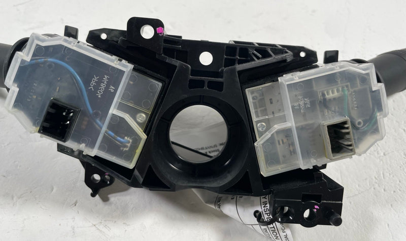 Load image into Gallery viewer, 19-23 HONDA PASSPORT LEFT DRIVER WIPER &amp; TURN SIGNAL COMBINATION SWITCH # 113370

