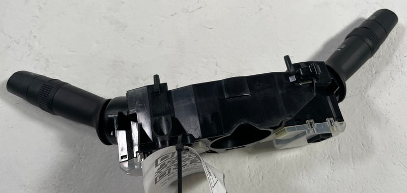 Load image into Gallery viewer, 19-23 HONDA PASSPORT LEFT DRIVER WIPER &amp; TURN SIGNAL COMBINATION SWITCH # 113370

