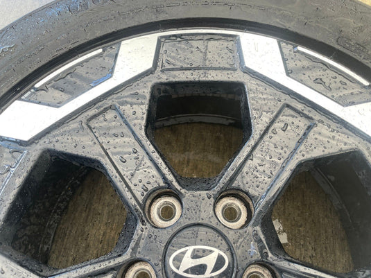 HYUNDAI SANTA FE 18" 18x7.5 BLACK ALLOY WHEEL RIM W/ TIRE (ONLY#1) 24-26 #112123