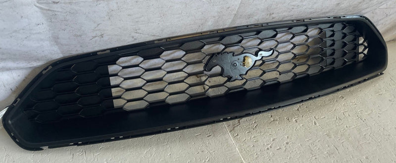 Load image into Gallery viewer, 2018 - 2023 FORD MUSTANG FRONT BUMPER UPPER GRILLE BLACK JR3B-8150-AEW # 113544
