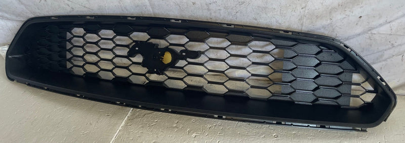 Load image into Gallery viewer, 2018 - 2023 FORD MUSTANG FRONT BUMPER UPPER GRILLE BLACK JR3B-8150-AEW # 113544
