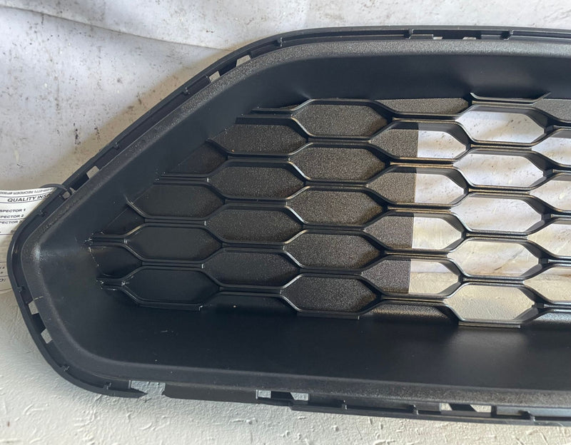 Load image into Gallery viewer, 2018 - 2023 FORD MUSTANG FRONT BUMPER UPPER GRILLE BLACK JR3B-8150-AEW # 113544
