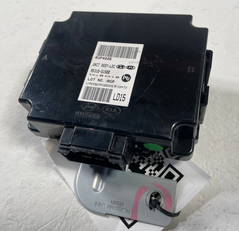 Load image into Gallery viewer, 2021 - 2023 HYUNDAI SANTA FE LDC POWER CONVERTER INVERTER MODULE UNIT # 107918
