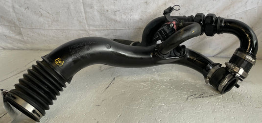 15-23 FORD MUSTANG ENGINE AIR INTAKE INLET HOSE PIPE TUBE ASSEMBLY 2.3L