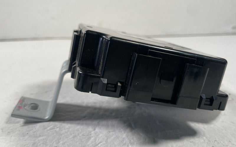 Load image into Gallery viewer, 2021 - 2023 HYUNDAI SANTA FE LDC POWER CONVERTER INVERTER MODULE UNIT # 107918
