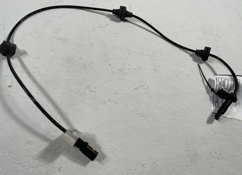 Load image into Gallery viewer, 2019- 2025 HONDA PASSPORT REAR RIGHT SIDE ABS WHEEL SPEED SENSOR # 113340
