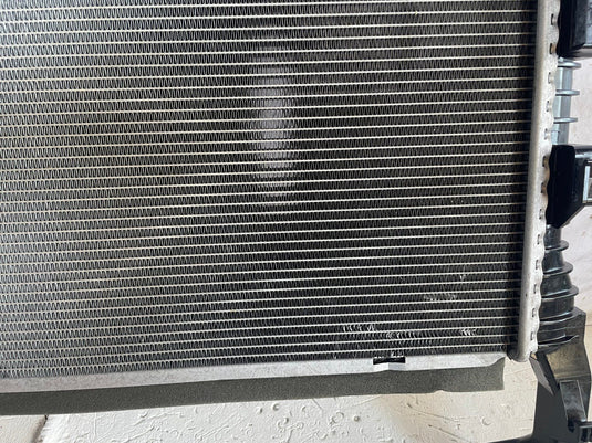 2015-2023 FORD MUSTANG ENGINE WATER COOLANT RADIATOR 2.3L FR33-8005-DJ
