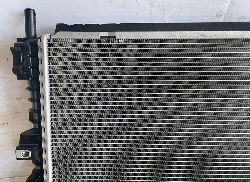 Load image into Gallery viewer, 2015-2023 FORD MUSTANG ENGINE WATER COOLANT RADIATOR 2.3L FR33-8005-DJ # 113549

