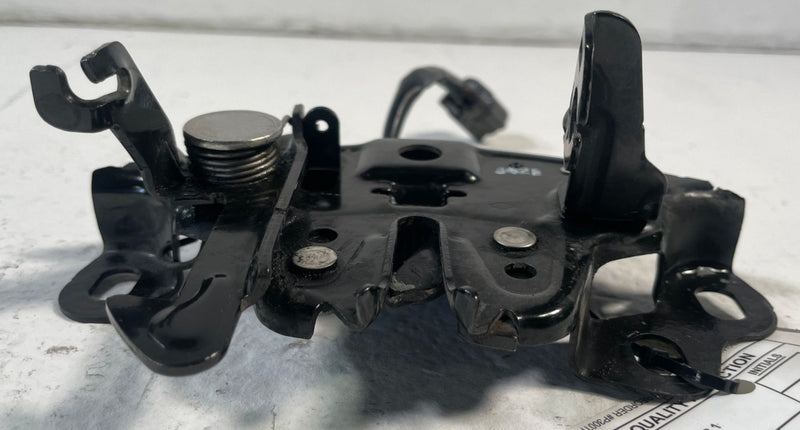 Load image into Gallery viewer, 2019 - 2025 INFINITI QX50 QX55 HOOD BONNET LOCK LATCH 2.0L 65601-5NA0A # 106 (1)
