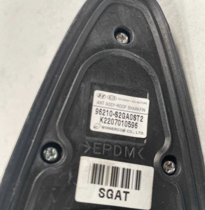 Load image into Gallery viewer, 21-23 HYUNDAI SANTA FE EXTERIOR SHARK ROOF FIN RADIO ANTENA BLUE (ST2)# 107923
