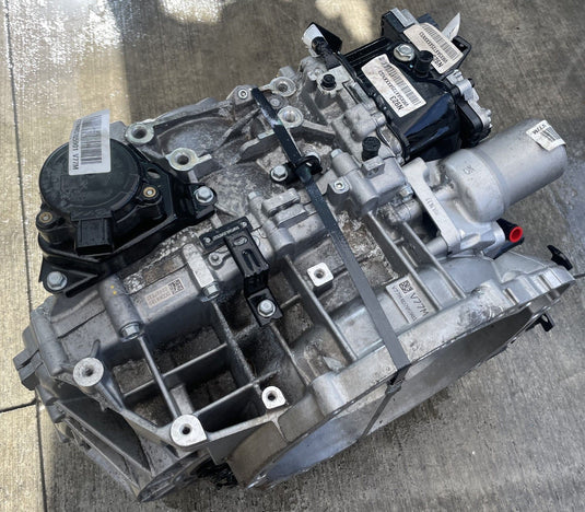 HYUNDAI SANTA FE FWD AUTO TRANSMISSION ASSEMBLY 2.5L 10K MILES 2024-2025