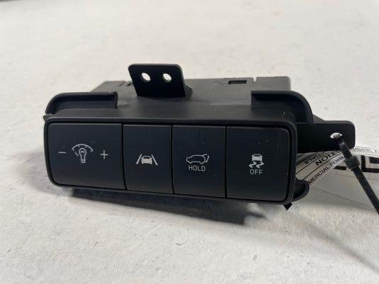 2021-2023 HYUNDAI SANTA FE DASH LEFT COMBINATION TRACTION SWITCH PANEL