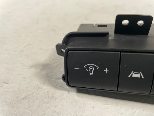 2021-2023 HYUNDAI SANTA FE DASH LEFT COMBINATION TRACTION SWITCH PANEL