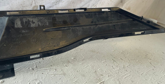 2018 - 2023 FORD MUSTANG FRONT BUMPER LOWER GRILLE BLACK JR3B-17K945-AD