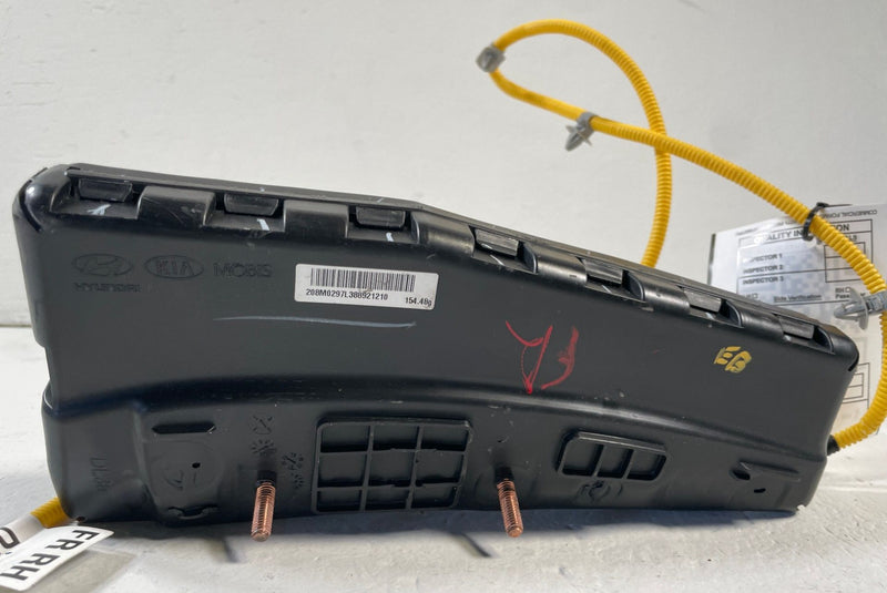 Load image into Gallery viewer, 2021 - 2024 KIA K5 FRONT RIGHT PASSSENGER SIDE SEAT AIRBAG AIR BAG # 110652
