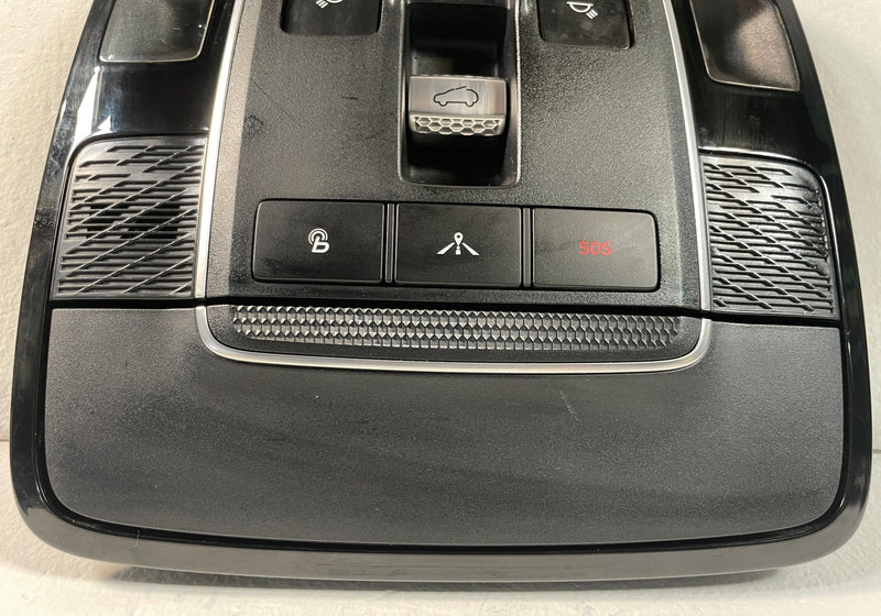 Load image into Gallery viewer, 2020 - 2022 HYUNDAI PALISADE FRONT OVERHEAD ROOF MAP DOME LIGHT LAMP # 109342
