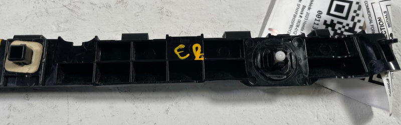 Load image into Gallery viewer, 2019-2025 HONDA PASSPORT REAR LEFT SIDE BUMPER RETAINER MOUNT BRACKET # 113327
