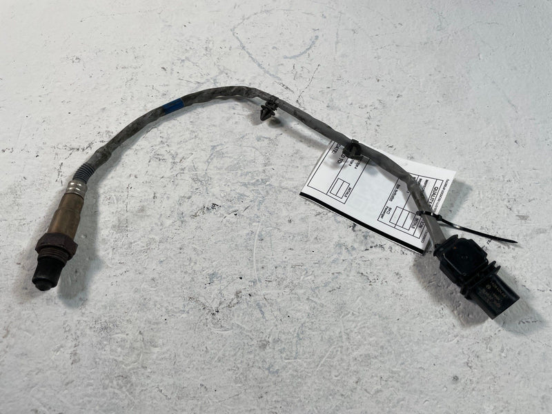 Load image into Gallery viewer, 20-25 HYUNDAI PALISADE FRONT RIGHT SIDE EXHAUST LAMBDA O2 OXYGEN SENSOR # 109337
