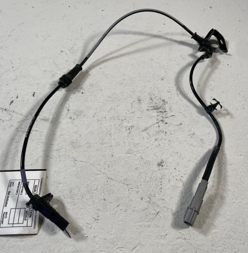 Load image into Gallery viewer, 2021 - 2024 KIA K5 FRONT RIGHT PASSENGER SIDE ABS WHEEL SPEED SENSOR # 110651

