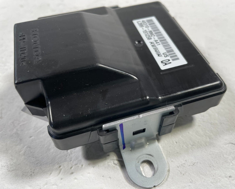 Load image into Gallery viewer, 2022-2025 HONDA PASSPORT AWD TRACTION CONTROL COMPUTER MODULE UNIT # 113348
