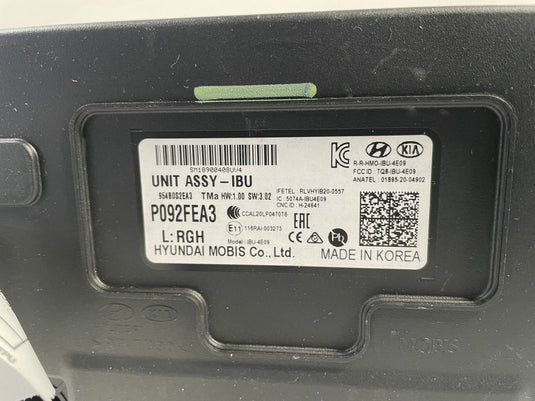 2021 - 2023 HYUNDAI SANTA FE BODY CONTROL MODULE BCM 2.5L 954B0-S2EA3