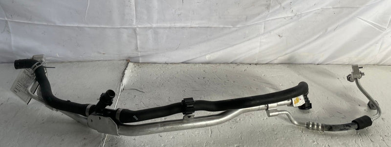 Load image into Gallery viewer, 19-24 BMW 330i RWD AC A/C AIR CONDITIONING HOSE TUBE PIPE LINE ASSEMBLY # 106368
