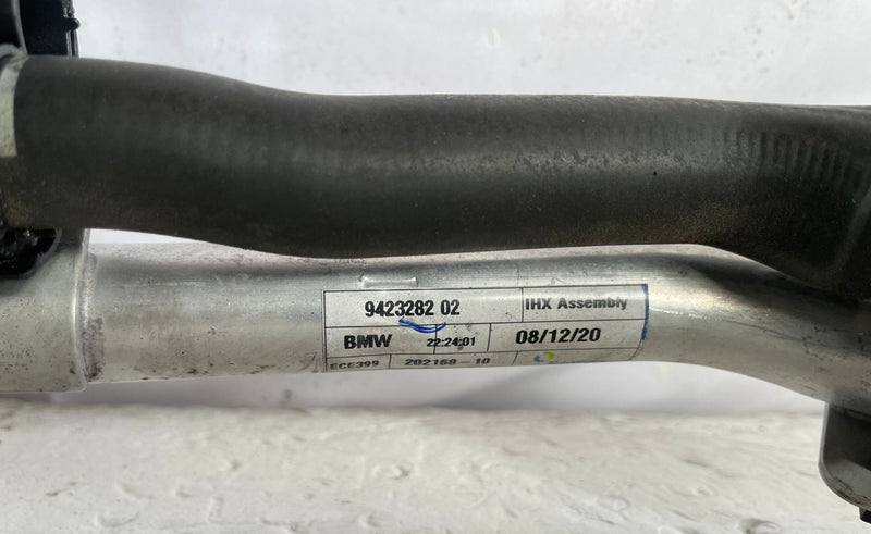 Load image into Gallery viewer, 19-24 BMW 330i RWD AC A/C AIR CONDITIONING HOSE TUBE PIPE LINE ASSEMBLY # 106368
