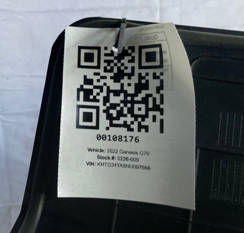 Load image into Gallery viewer, 19-23 GENESIS G70 LEFT &amp; RIGHT ENGINE BAY INSULATION PARTITION COVER # 108176
