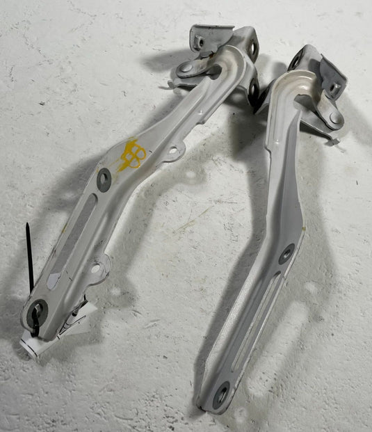 2019 - 2025 HONDA PASSPORT FRONT LEFT & RIGHT HOOD BONNET HINGES PAIR