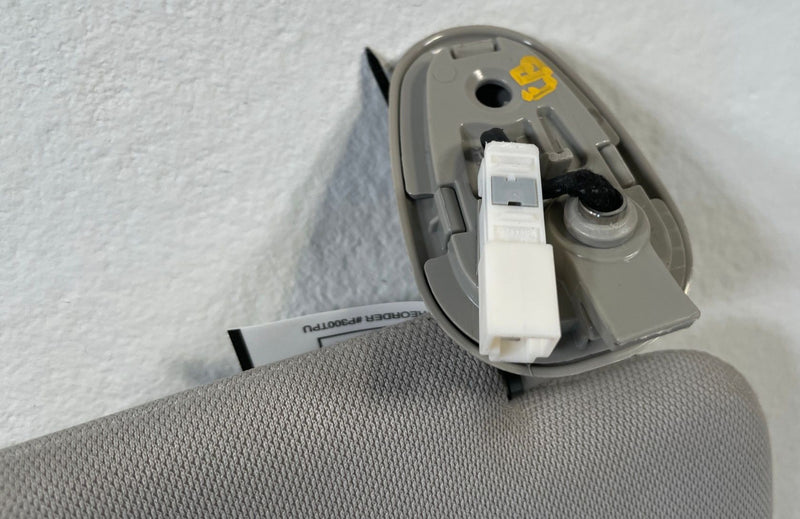 Load image into Gallery viewer, 2021-2026 KIA K5 FRONT LEFT DRIVER SIDE SUN VISOR SUNVISOR 85210-L3020DN #110668
