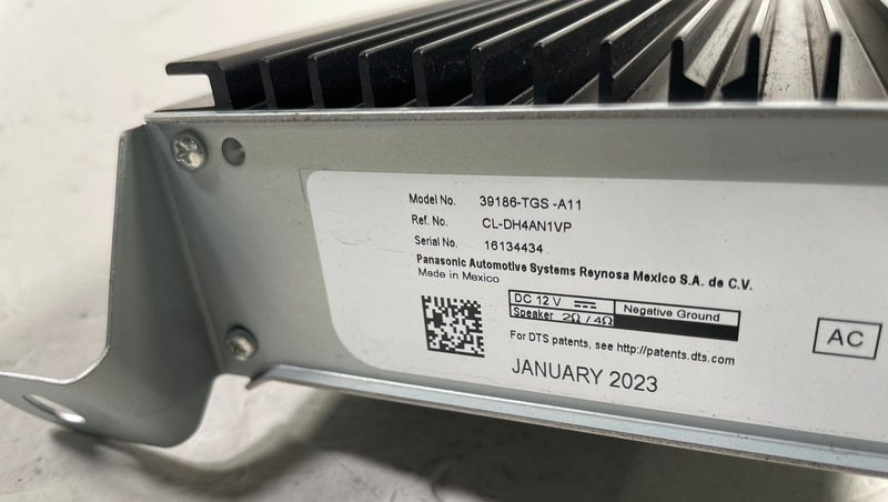 Load image into Gallery viewer, 2021-2025 HONDA PASSPORT RADIO AMPLIFIER CONTROL MODULE UNIT 39186TGSA01 #113356

