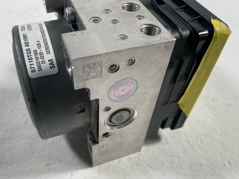 Load image into Gallery viewer, 2022 - 2023 HONDA PASSPORT ABS ANTI LOCK BRAKE PUMP CONTROL MODULE # 113359
